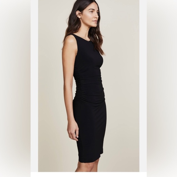 Kamalikulture x NORMAKAMALI SLEEVELESS SHIRRED WAIST DRESS BLACK SIZE S - Picture 1 of 9